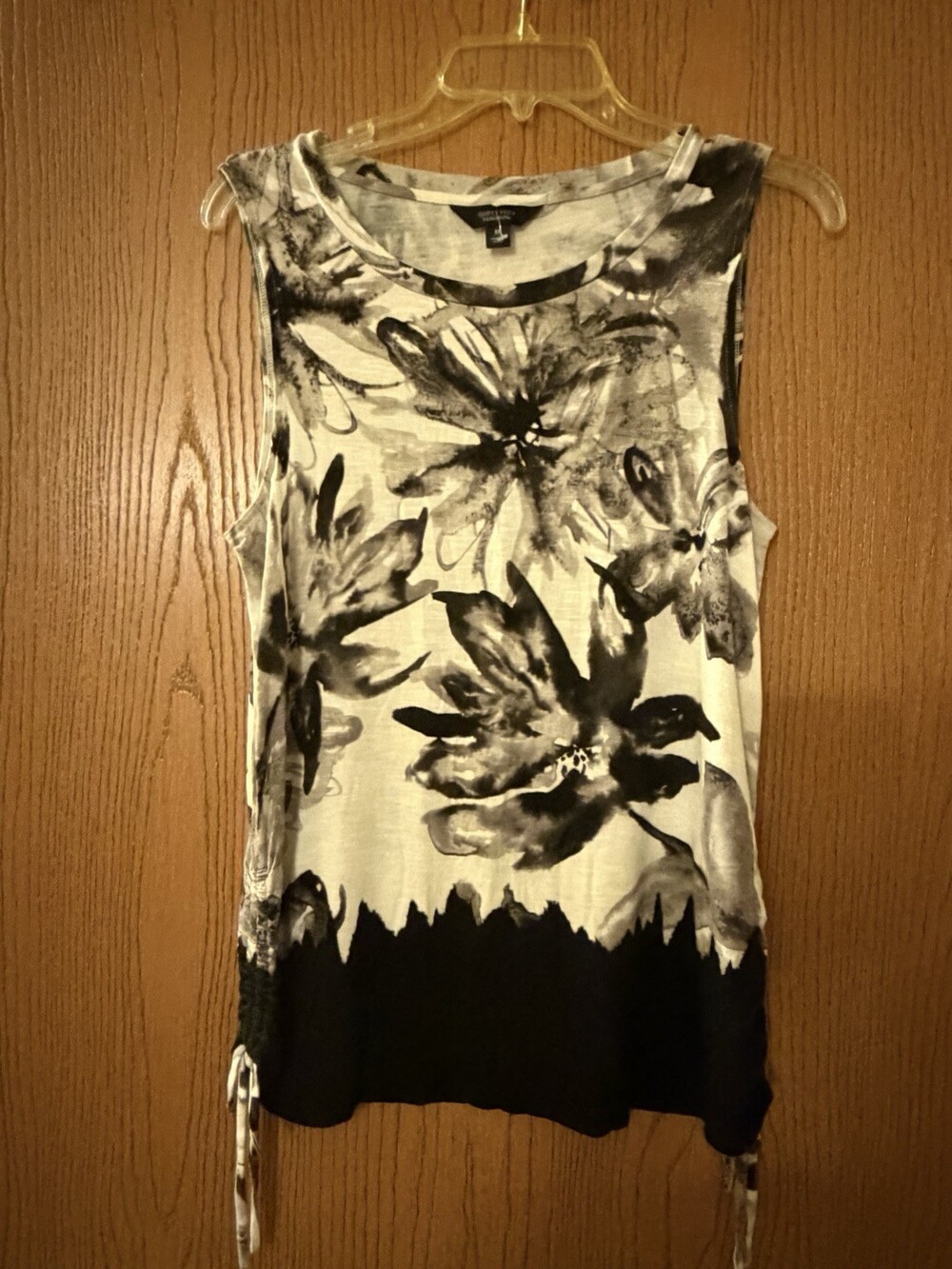 Women’s Simply Vera Vera Wang Sleeveless Pullover Size M